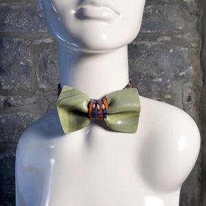 Guillotine Sculpted Bow Tie: Orson